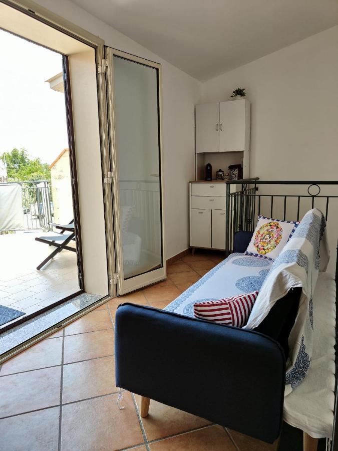 Limoncello Apartment Giardini Naxos Ngoại thất bức ảnh